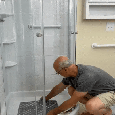 BeyondSikker™ – Premium Anti-Slip Shower Mat